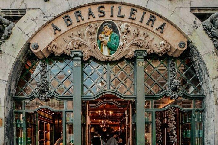 Lisbon Private 6h Customizable Tour with Transportation