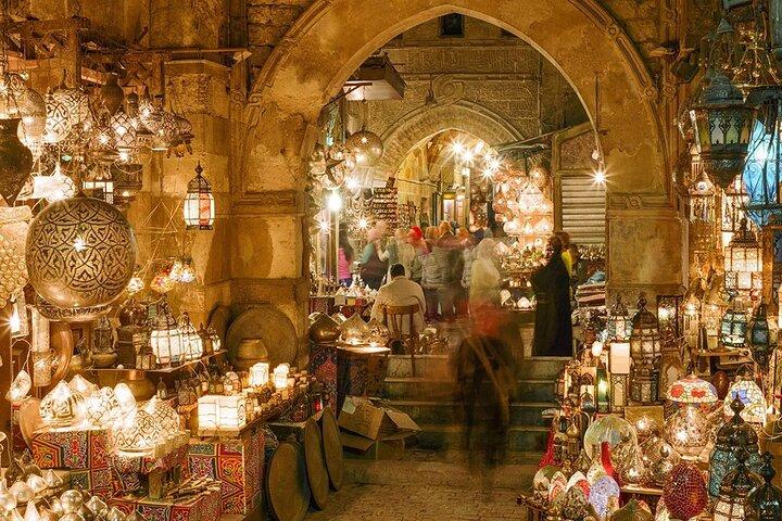 Cairo: Local Markets & Khan el Khalili Private Shopping Tour