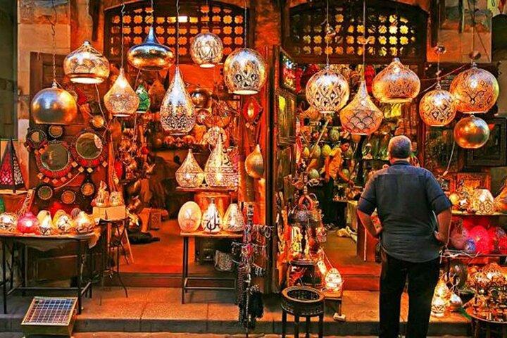 Cairo: Local Markets & Khan el Khalili Private Shopping Tour