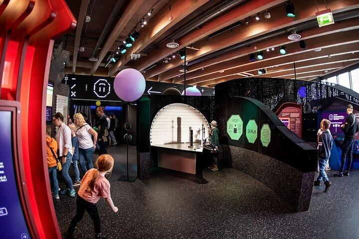 Gothenburg Universeum Ticket - Aquarium, Science, Wildlife, Zoo