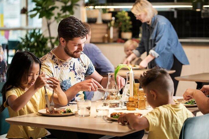 Gothenburg Universeum Ticket - Aquarium, Science, Wildlife, Zoo