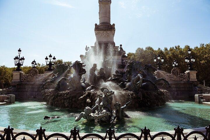 Pay As You Wish Bordeaux Walking Tour with a Glass of Wine