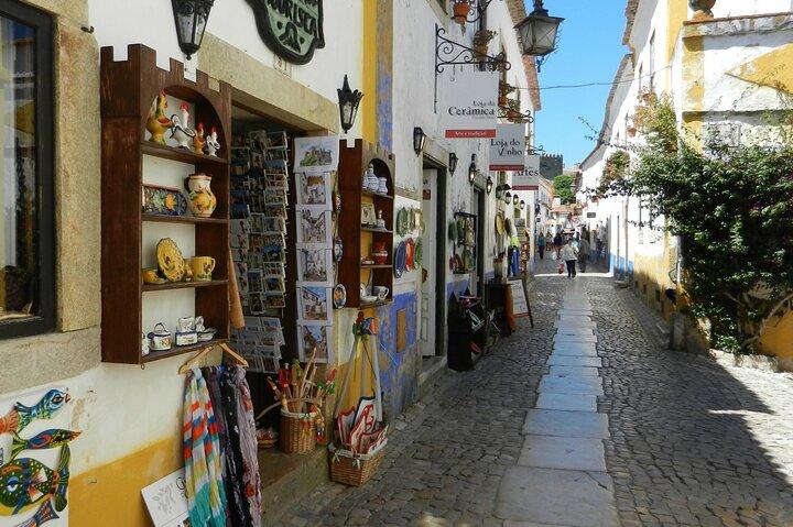 Fátima, Nazaré and Óbidos Day Tour in Portugal