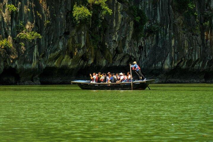 From Hanoi: 2D1N Halong Royal Palace Cruise with Stunning Cave