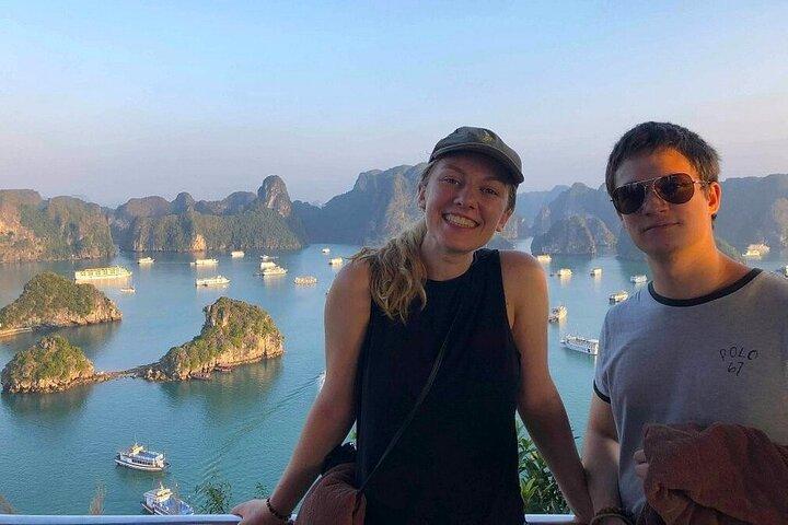 From Hanoi: 2D1N Halong Royal Palace Cruise with Cave Discovery