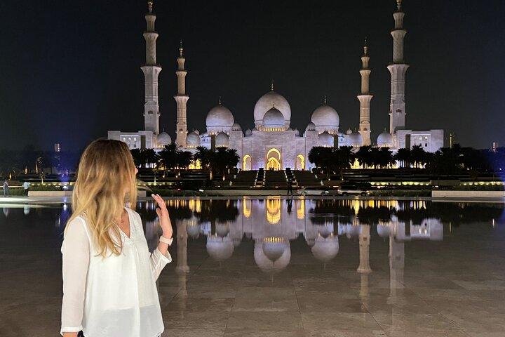 Private Abu Dhabi Full Day Tour from Dubai with Qasr Al watan