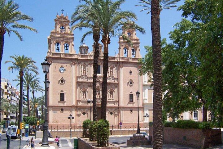 Lisbon to Seville Private Transfer Up to 3 Stops