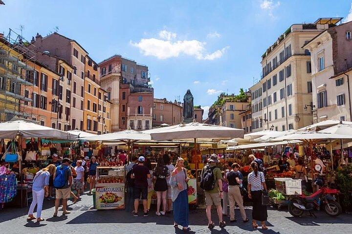 Shopping in Rome: Private Golf Cart Tour