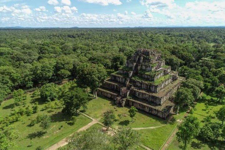 1 DAY- Remort temple , Koh Ker and Beng Mealea temple