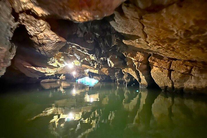 Discover the Hidden Gems of Trang An, Bich Dong Luxury Day Tour