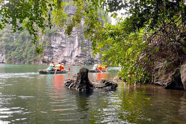 Discover the Hidden Gems of Trang An, Bich Dong Luxury Day Tour