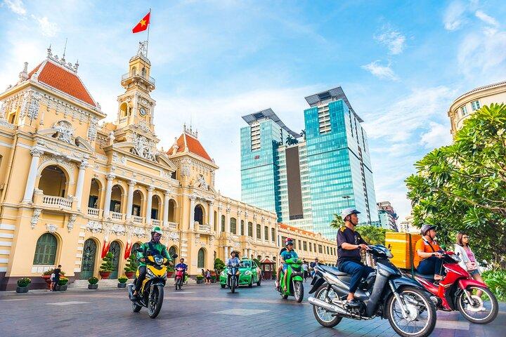 Morning/Afternoon Saigon City Tour Half Day By Car