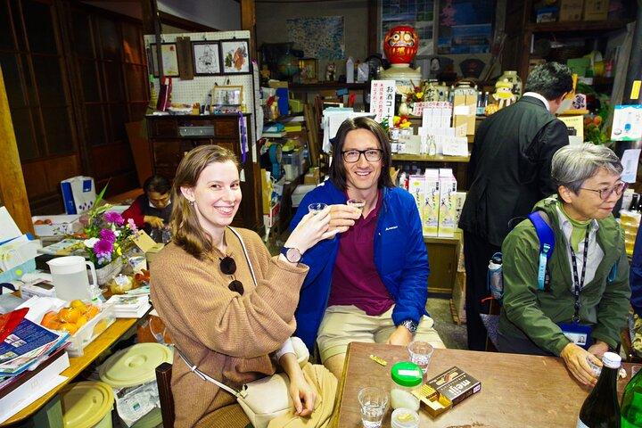 Matsumoto Castle, Sake & Local Bites Walking Tour