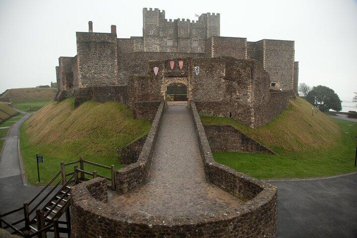 Private Leeds Castle, Canterbury and Dover Castle Tour