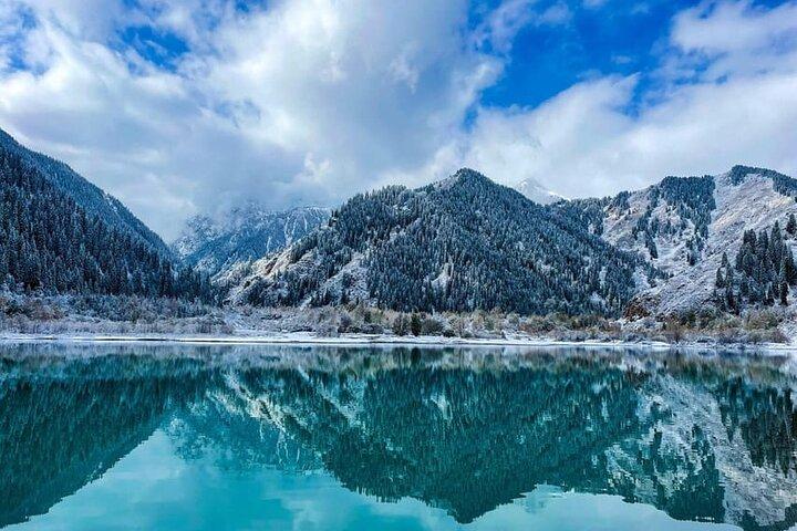Almaty: Jeep Private Huns Ethno Village & Issyk Lake Day Tour