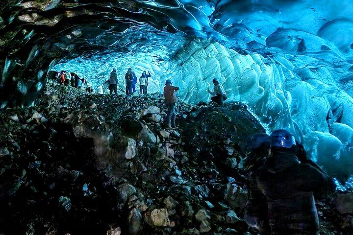 Small-Group Ice Cave Tour from Jökulsárlón