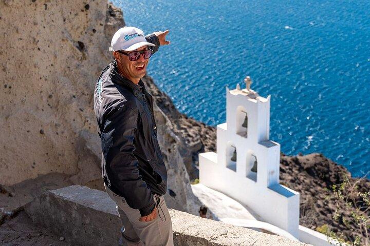 Santorini Absolute Day Tour: Explore the Island in One Day