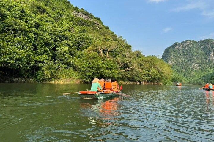 Bai Dinh, Trang An and Mua Cave Day Trip from Hanoi