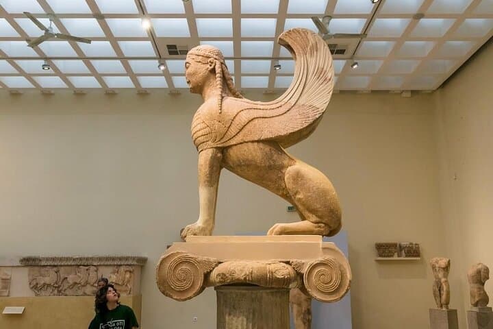 Spiritual Delphi & Thermopylae Battlefield Private Full Day Tour