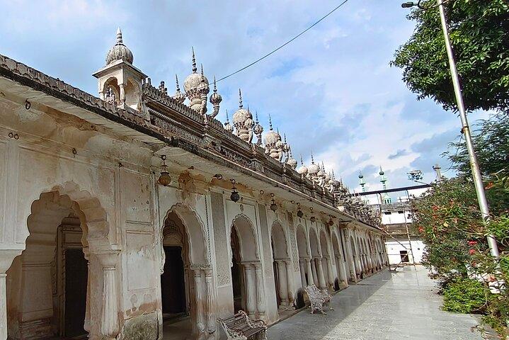 Hyderabad Highlights Guided City Tour and Chai Experience