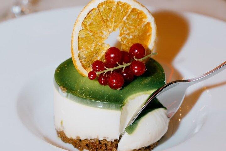 Gastronomic Walk in the Latin Quarter of Paris