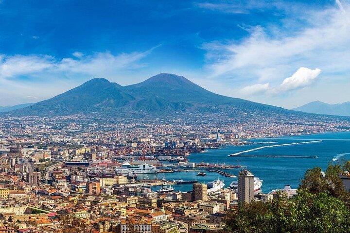 From Rome: Enjoy an Epic Small-Group Tour of Pompeii and Naples