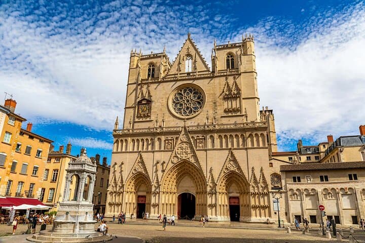 Lyon Walking Tour with Audioguide on Your Smartphone