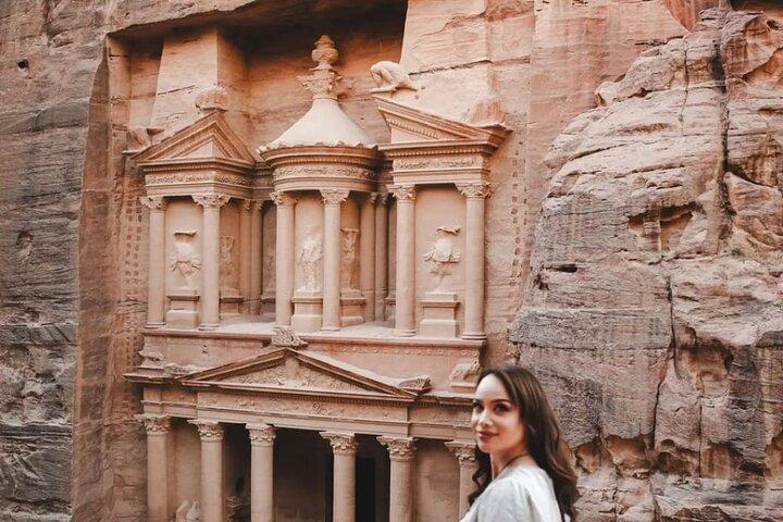 Petra Madaba and Mount Nebo Private Guided Tour