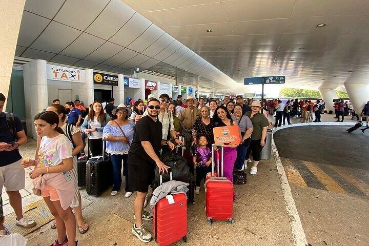 Private Transfer Cancun Airport to Hotel Zone