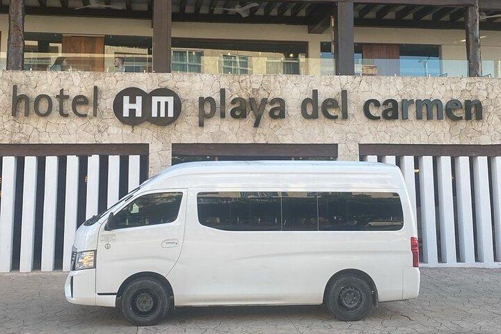 Private roundtrip transportation from Cancun airport to hotels