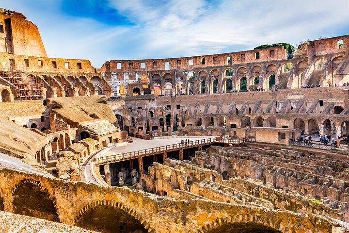 Colosseum Guided Tour with Roman Forum & Palatine Hill
