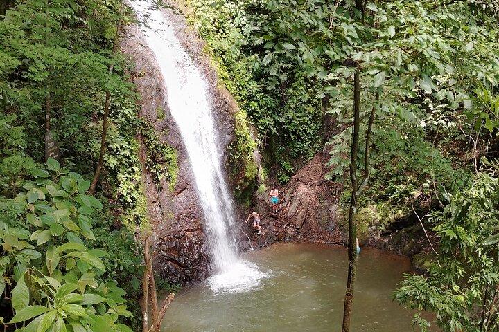 Hike 10 Waterfalls in Jacó