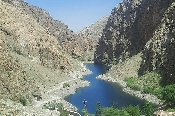 Day Tour from Samarkand to Explore Seven Lakes