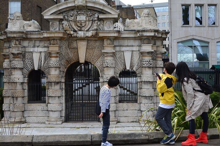 Self-Guided Tour of Old Madrid for Kids and Families in English