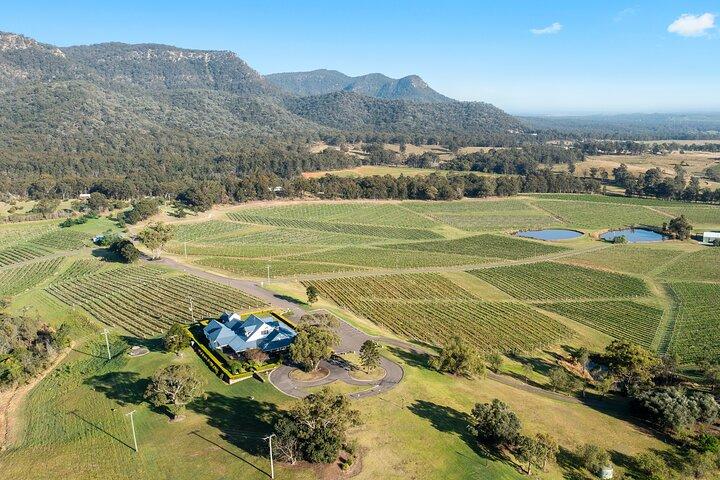 Hunter Valley Wines, 2-Course Lunch, Cheese & Chocolate Tour