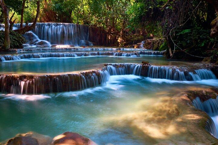 Half Day Kuang Si Waterfalls and Hmong Village