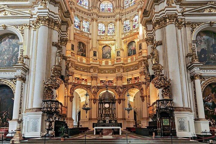 Granada: Cathedral and Royal Chapel Private tour with tickets