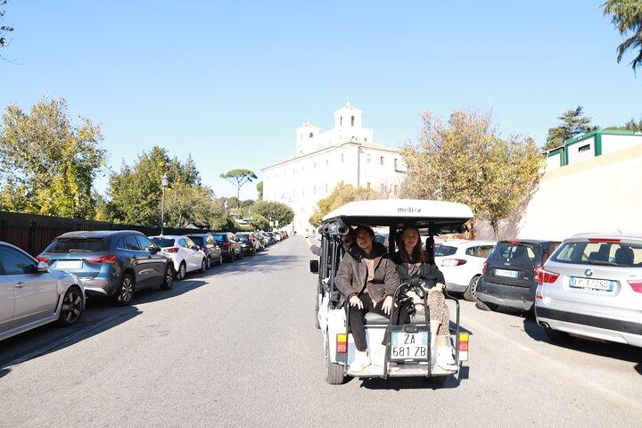 Rome by Golf Cart: see more, walk less