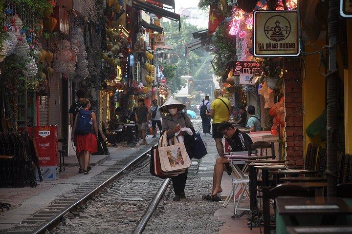 Hanoi City Jeep Tour Half-day: Food, Culture & Fun (4 hours)