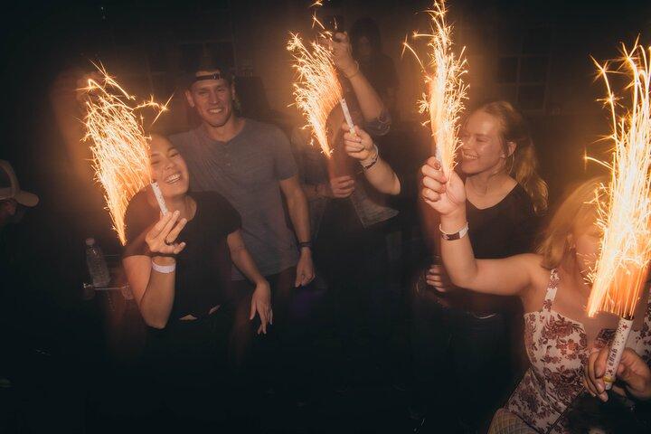 Seoul: Hongdae Premium Pubcrawl with VIP Bottle Service