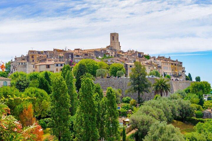 Provencal Market and Wine Tasting Full-Day Shared Tour from Nice