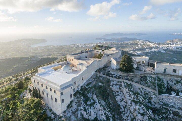 Santorini: The Perfect 5-Hour Highlight Island Tour!