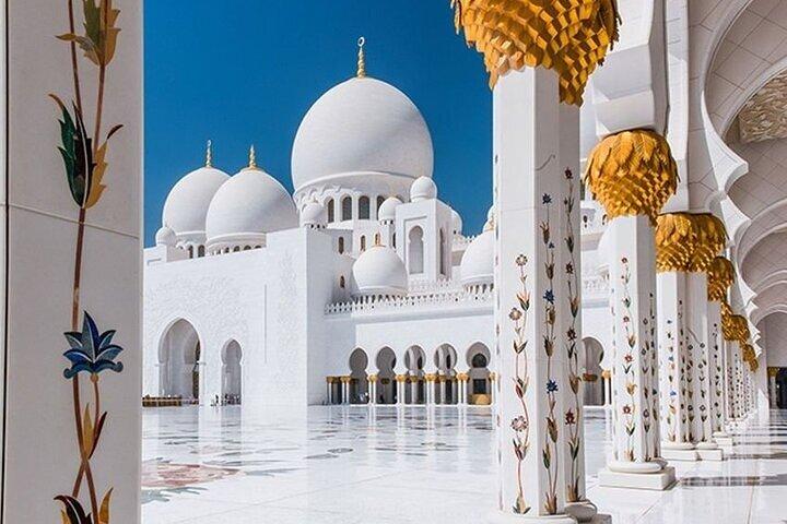 Dubai to Abu Dhabi City Tour with Grand Mosque Emirates Palace