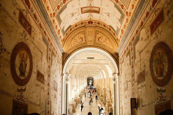 Sistine Chapel Vatican Museums and Galleries Guided Tour