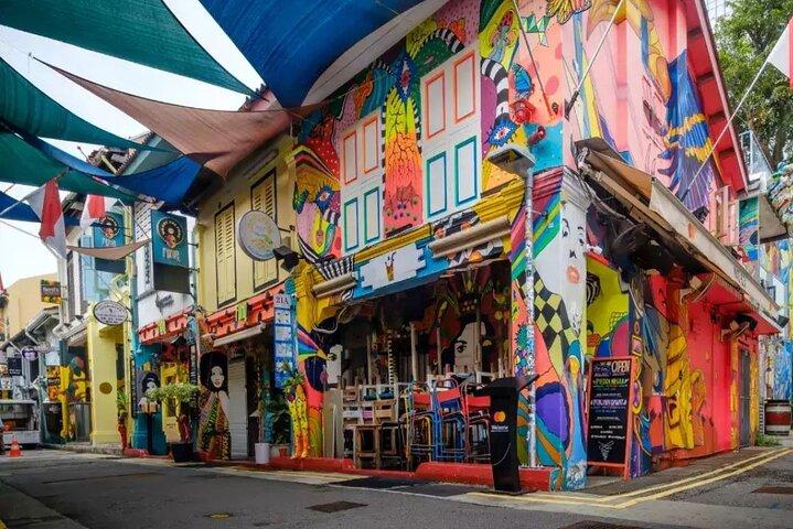 5-Hour Private Tour: A 3-ethnic cultural and culinary feast