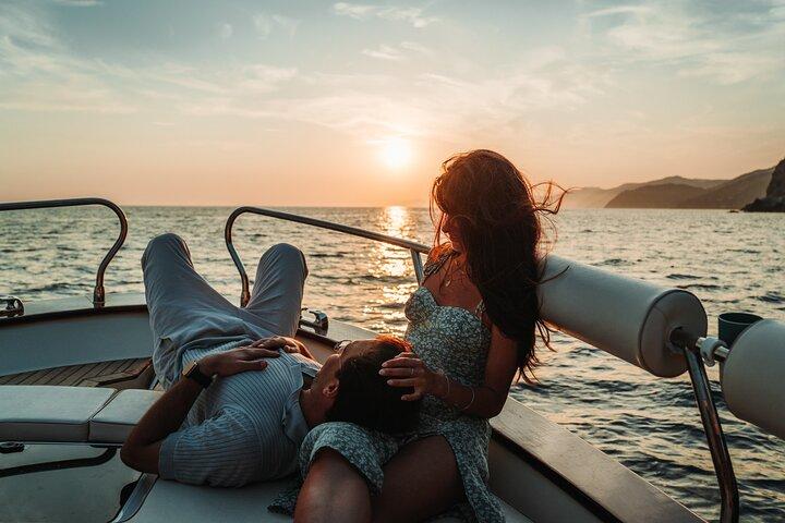 Cinque Terre Sunset Boat Tour : golden hour on the water