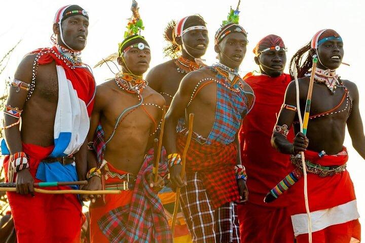 3 days Masai Mara mid luxury 4WD with a tour land cruiser JEEP