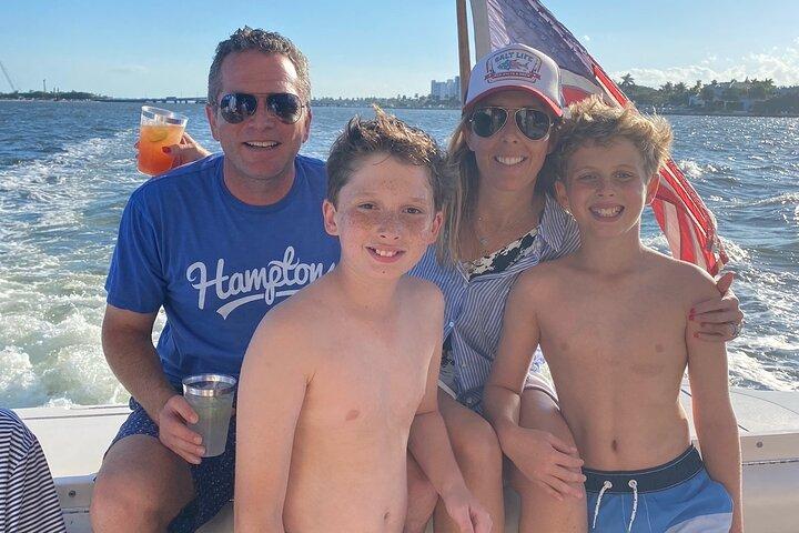 41 Luxury Boat with Captain 4 hours Palm Beach -Jupiter for 8