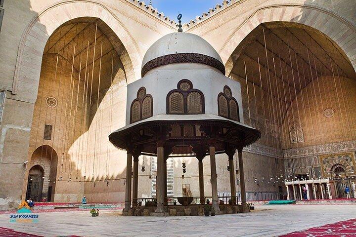 Islamic Cairo Museum of Islamic Art and Sultan Hassan Mosque