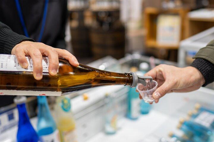 Private Sake and Kobe Beef Tasting Tour with a Sake Sommelier